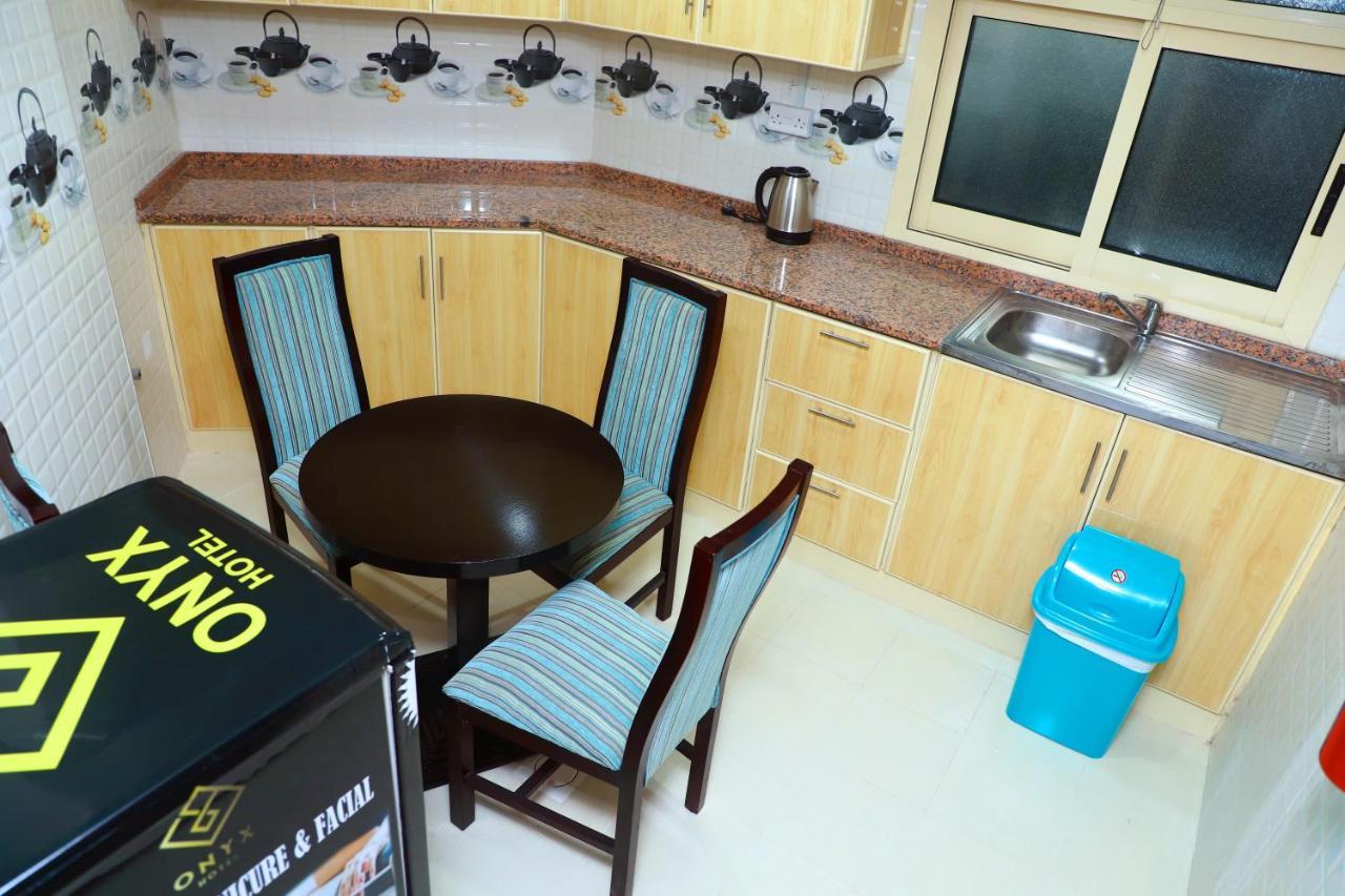 Onyx Hotel Apartments - Maha Hospitality Group Ajman Buitenkant foto