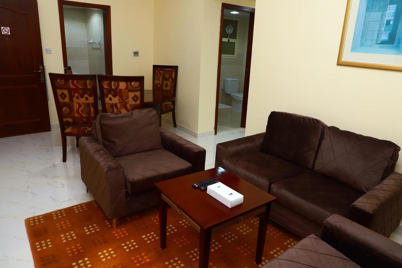 Onyx Hotel Apartments - Maha Hospitality Group Ajman Buitenkant foto
