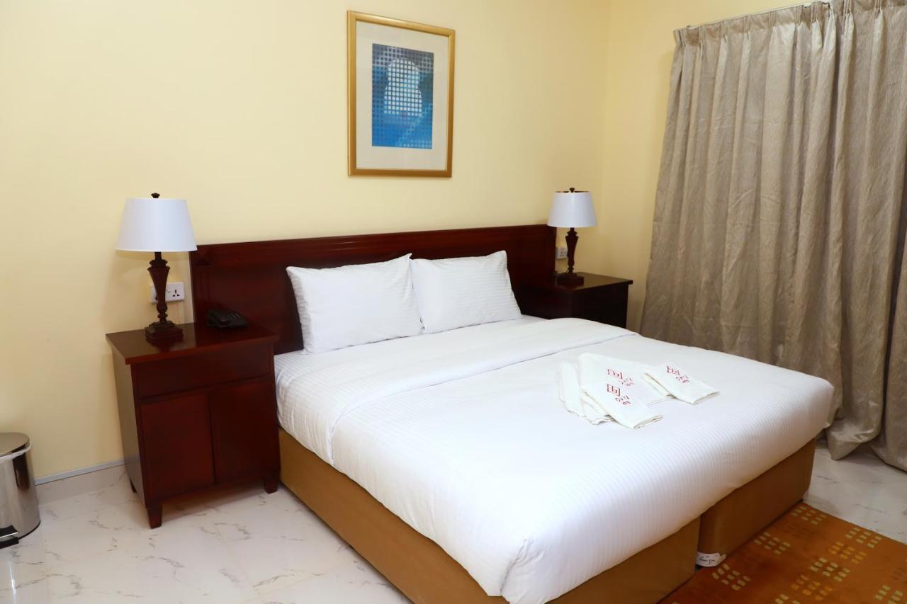 Onyx Hotel Apartments - Maha Hospitality Group Ajman Buitenkant foto