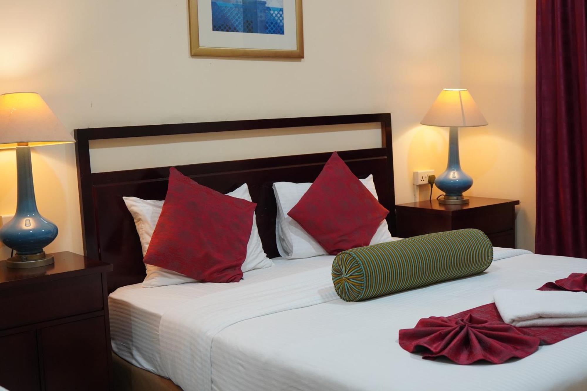 Onyx Hotel Apartments - Maha Hospitality Group Ajman Buitenkant foto