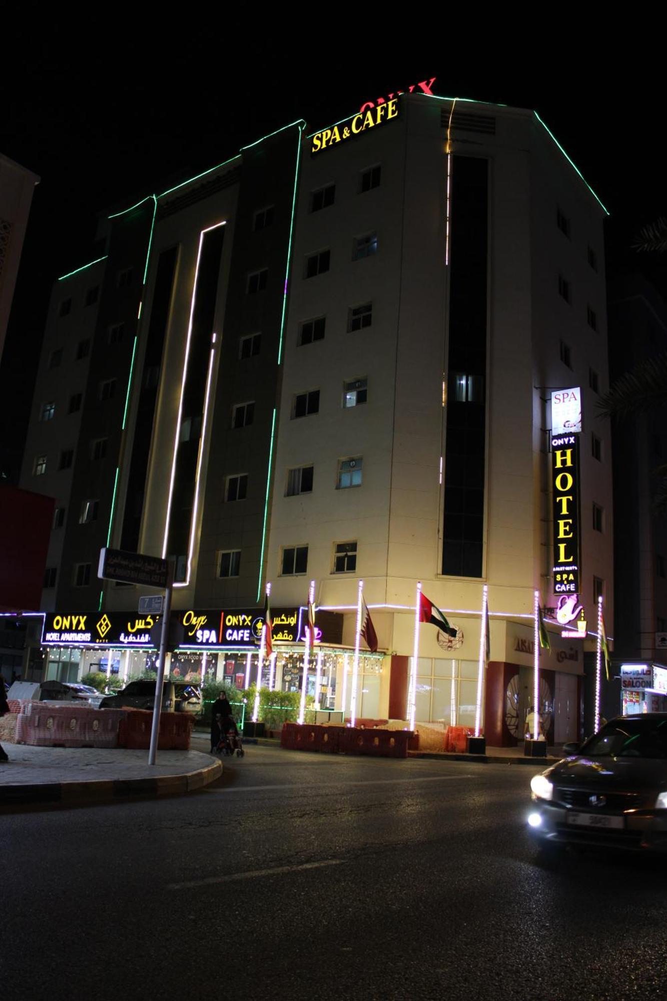 Onyx Hotel Apartments - Maha Hospitality Group Ajman Buitenkant foto