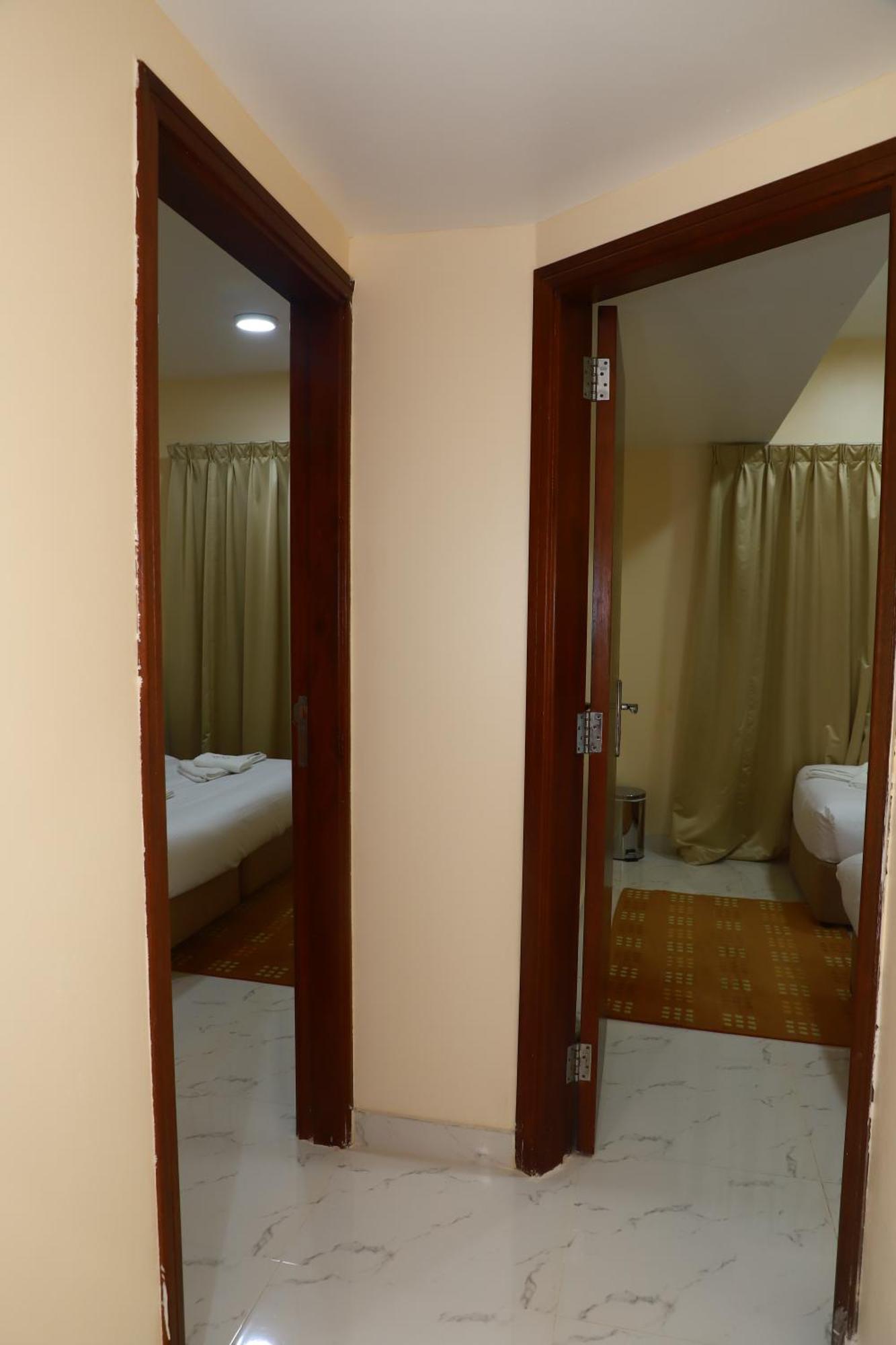 Onyx Hotel Apartments - Maha Hospitality Group Ajman Buitenkant foto